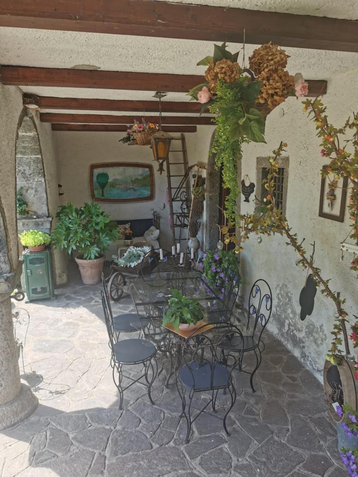 Bed and Breakfast A Casa Di Gianni E Mari Vestone Zewnętrze zdjęcie