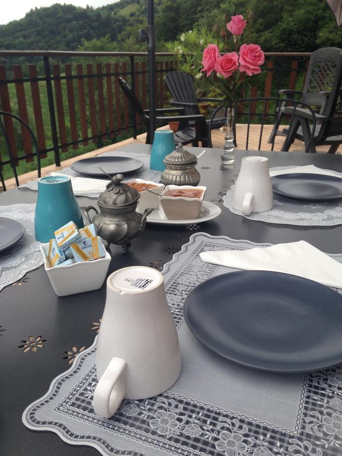 Bed and Breakfast A Casa Di Gianni E Mari Vestone Zewnętrze zdjęcie